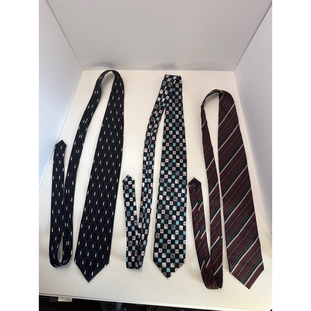 Lot of 3 Croft & Barrow Mens Silk Ties Geometric Square Striped Black Burgundy